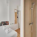 Апартаменты Charming Flat Near Grands Boulevards Париж