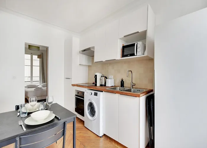 アパート Charming Flat Near Grands Boulevards パリ