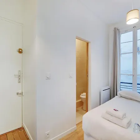 Charming Flat Near Grands Boulevards *