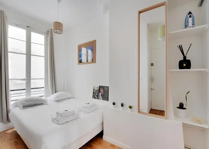 Charming Flat Near Grands Boulevards Daire